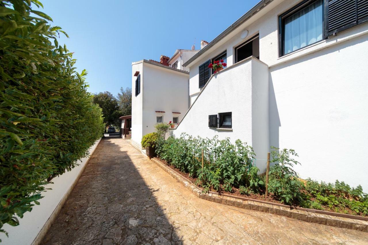 Apartments C52 Rovinj Buitenkant foto