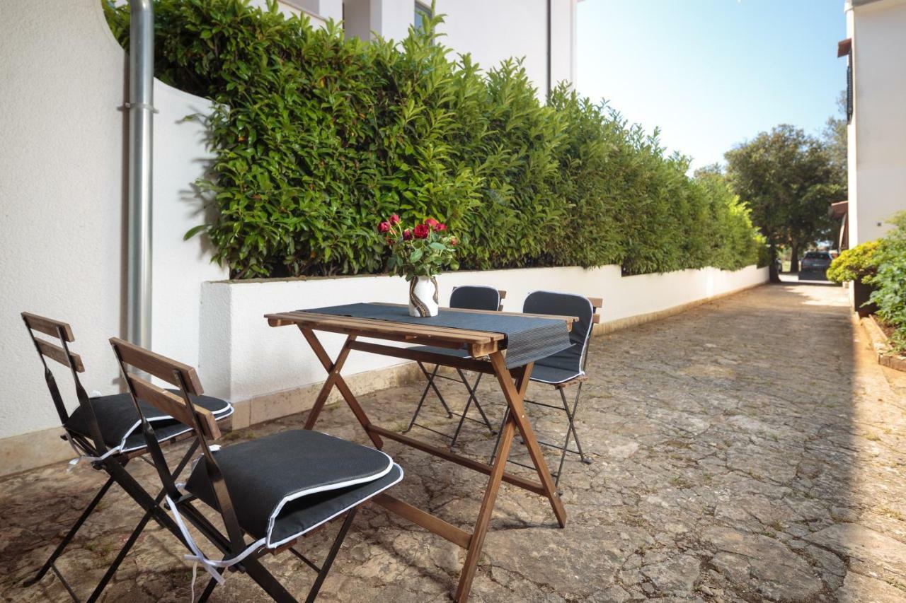 Apartments C52 Rovinj Buitenkant foto