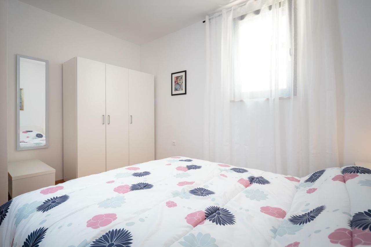 Apartments C52 Rovinj Buitenkant foto