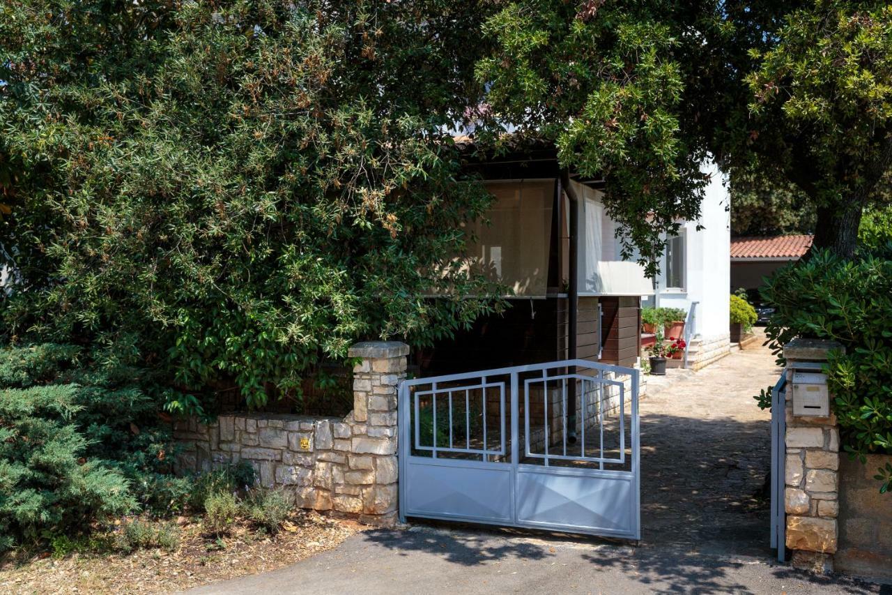 Apartments C52 Rovinj Buitenkant foto