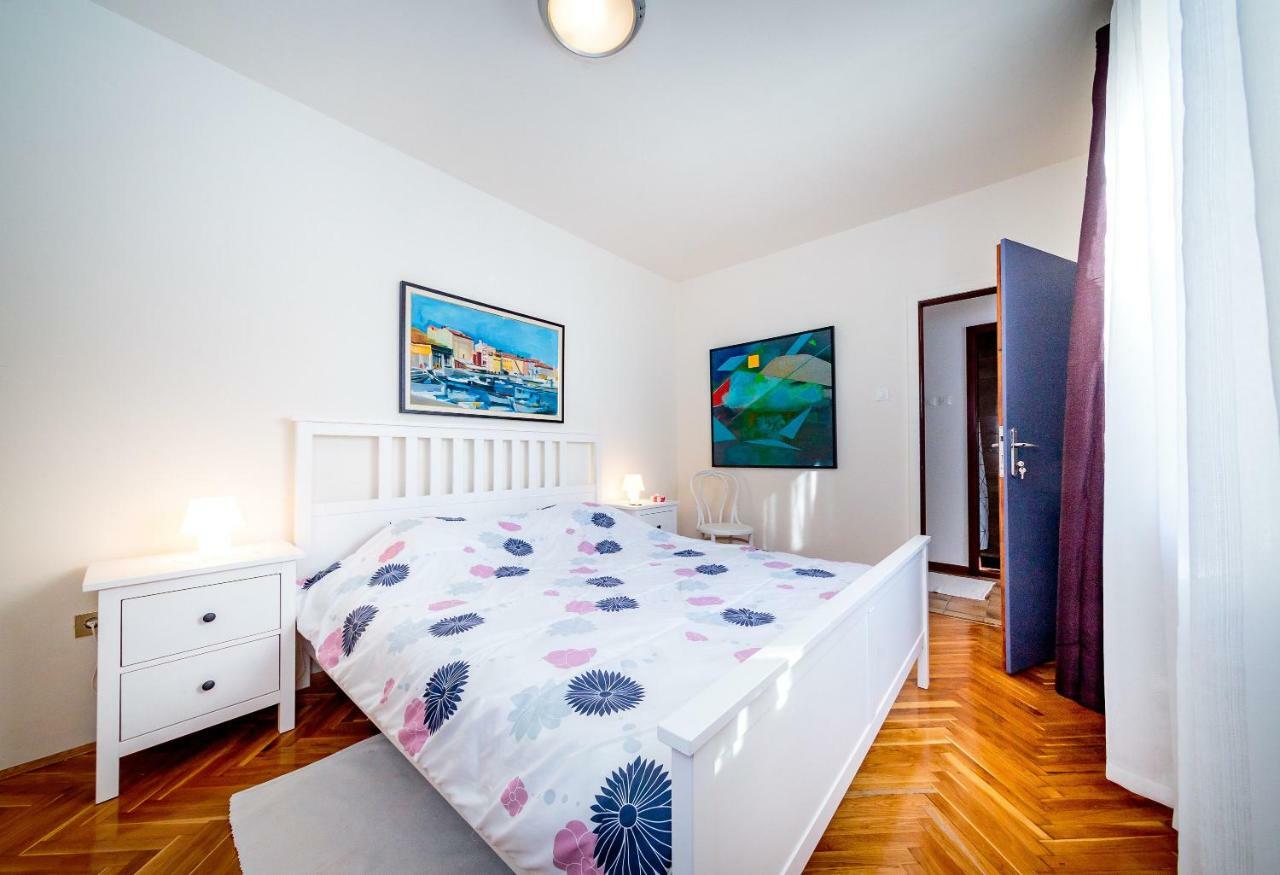 Apartments C52 Rovinj Buitenkant foto