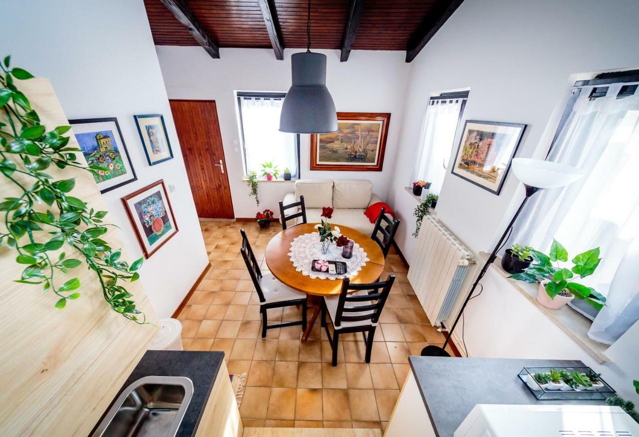 Apartments C52 Rovinj Buitenkant foto