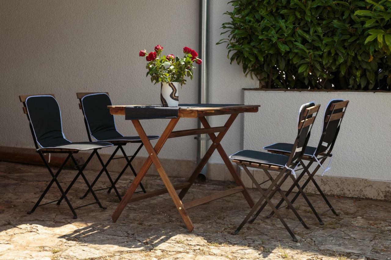 Apartments C52 Rovinj Buitenkant foto