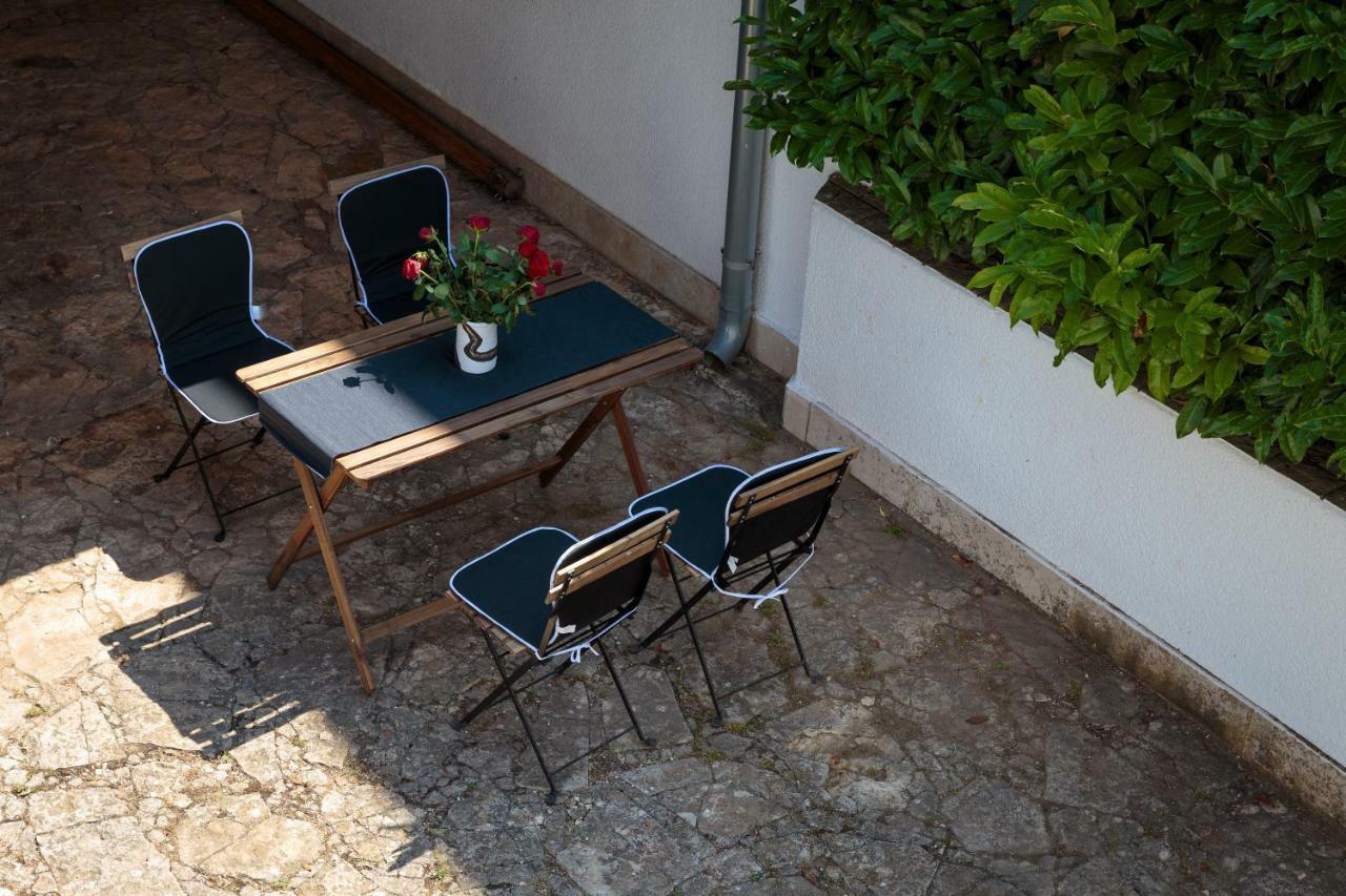 Apartments C52 Rovinj Buitenkant foto
