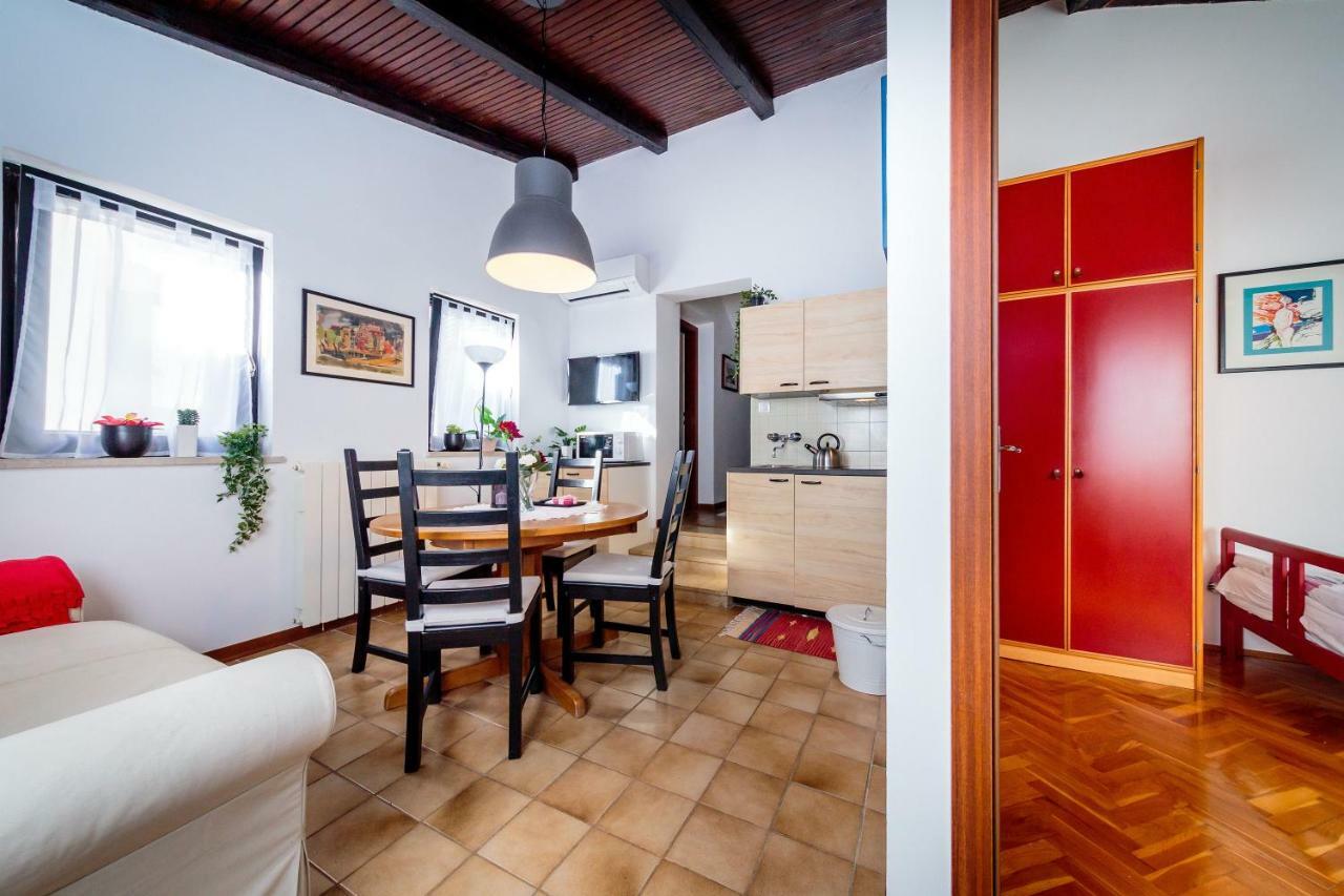 Apartments C52 Rovinj Buitenkant foto